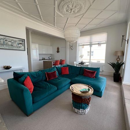 Stunning 2 Bed Apartment With Sea Views Littlestone-on-Sea Ngoại thất bức ảnh