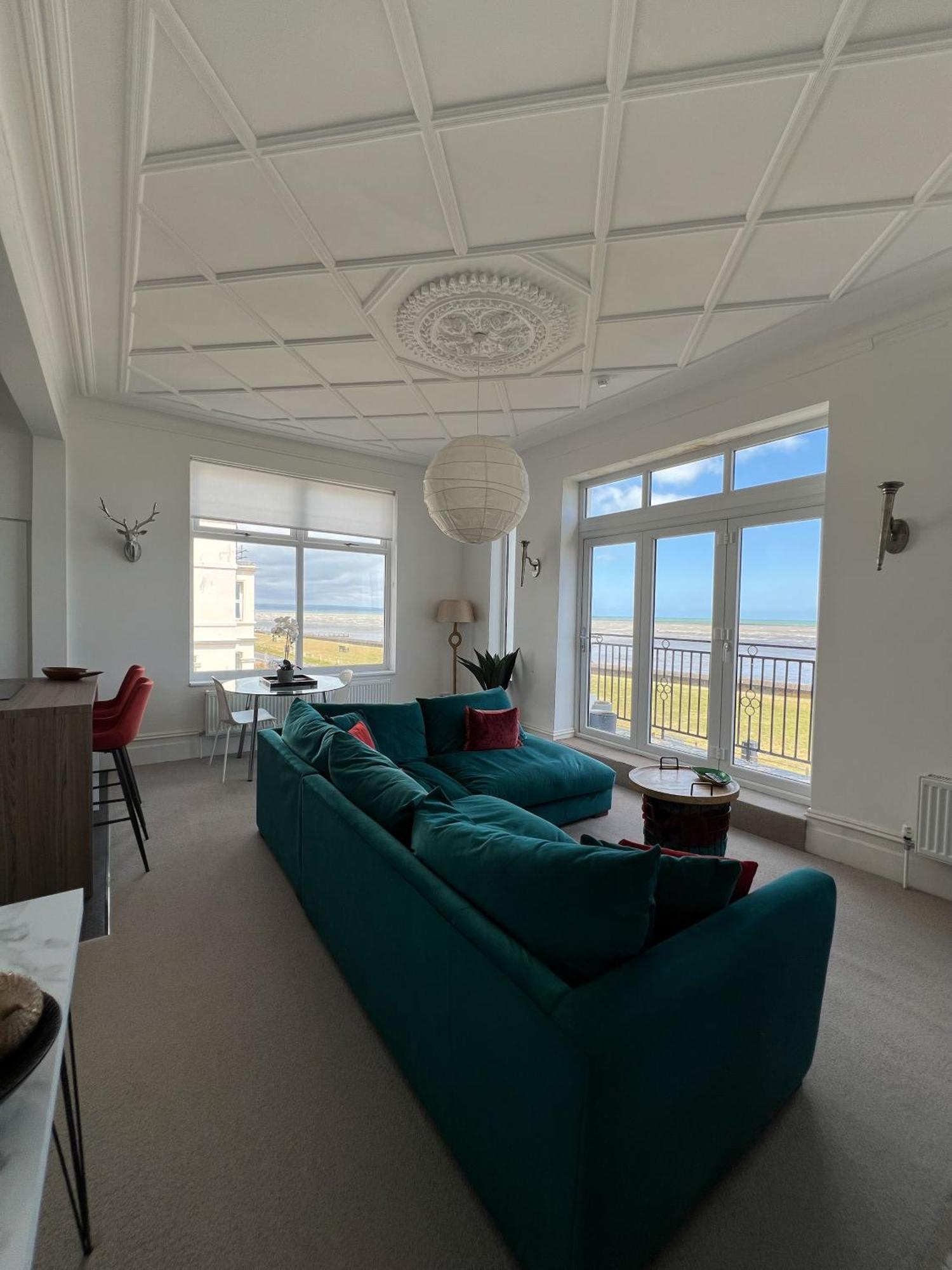 Stunning 2 Bed Apartment With Sea Views Littlestone-on-Sea Ngoại thất bức ảnh